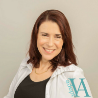 Susie biz profile 500x500.png